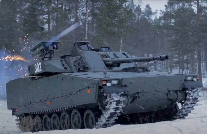 NATO quan tâm phát triển các phương tiện chiến đấu bánh hơi